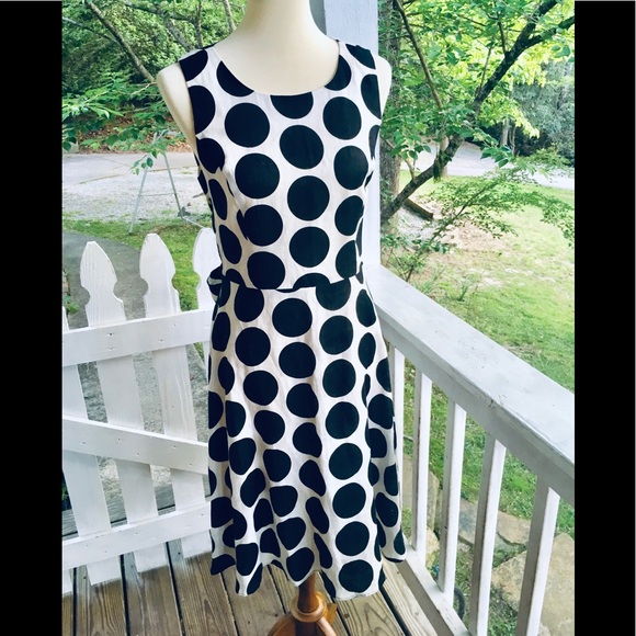 Talbots Dresses & Skirts - Talbots linen b&w large dot dress size 10